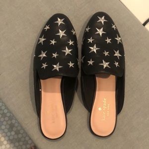 Kate Spade flat slides. Black with silver stars. Size 8 1/2
